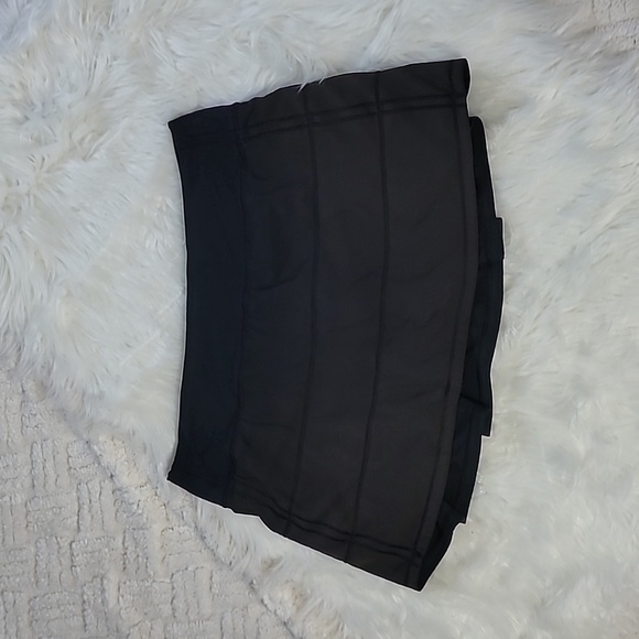 Lululemon Black Pleated Athletic Skort Women’s Tennis Golf Running Skirt - Picture 2 of 7